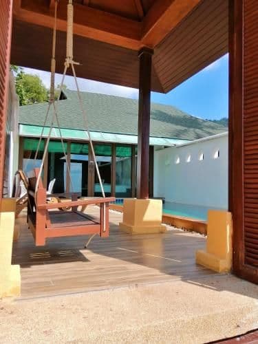 VILLA WITH PRIVATE POOL