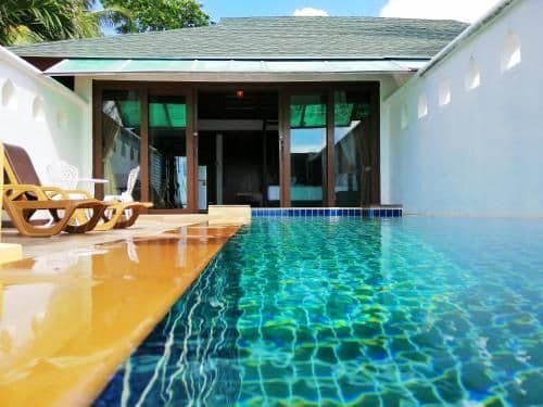 VILLA WITH PRIVATE POOL