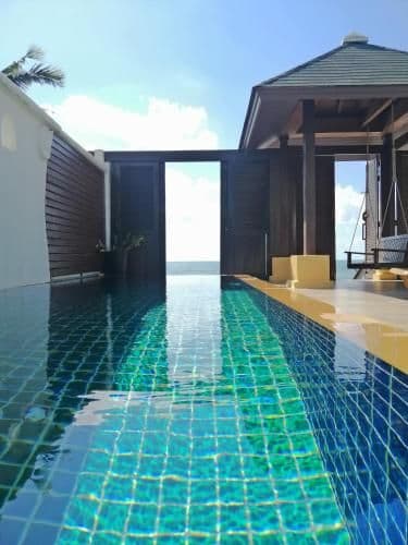 VILLA WITH PRIVATE POOL