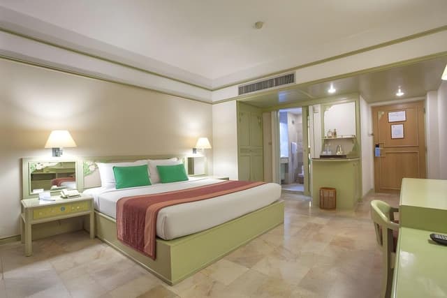 Coral Room