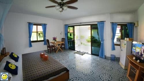 One-Bedroom Bungalow