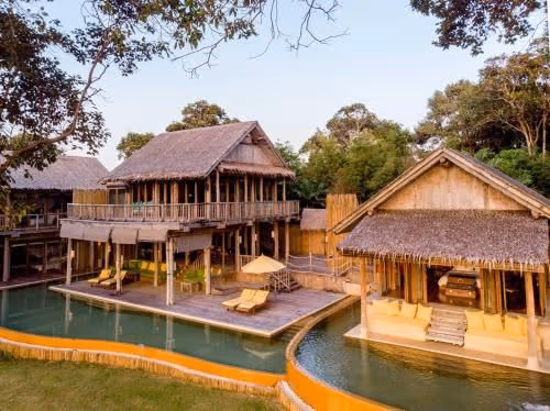 Five Bedroom Superior Villa Beachfront with Private Pool