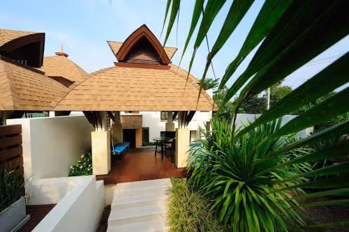 Pool Villa with Beach Front