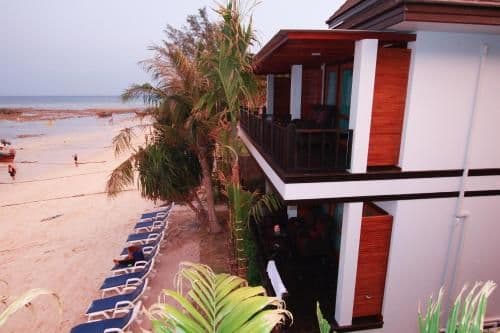 Deluxe Double Room with Balcony and Sea View