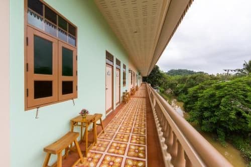 Superior garden view