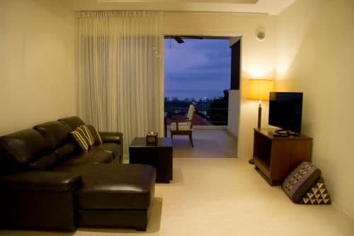Two-Bedroom Apartment - Seaview