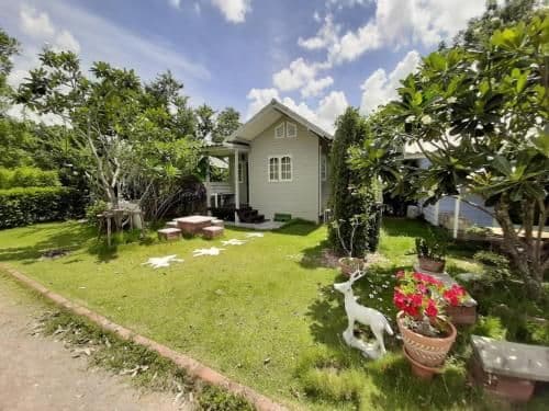 Holiday Home with Garden View