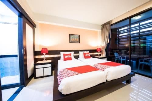Standard Twin Room
