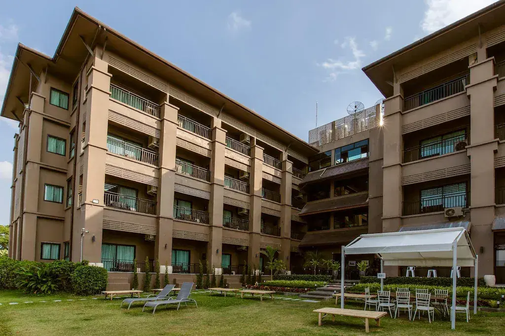 Brown House Hotel