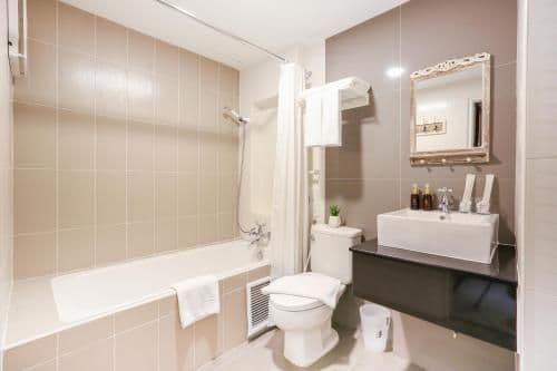 Deluxe King room with Bathtub - No view