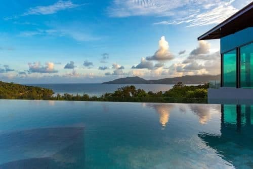 Deluxe Pool Access Panorama View
