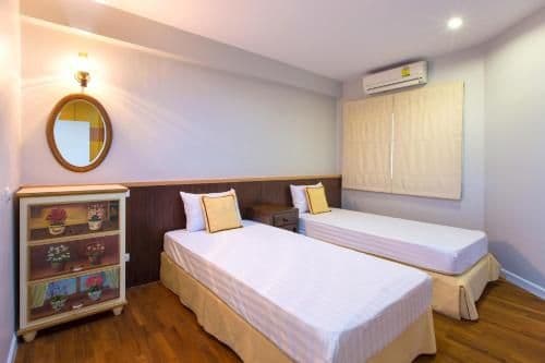 Two-Bedroom Apartment with Sea View (No in Room Wifi)