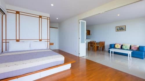 Two-Bedroom Apartment with Sea View (No in Room Wifi)