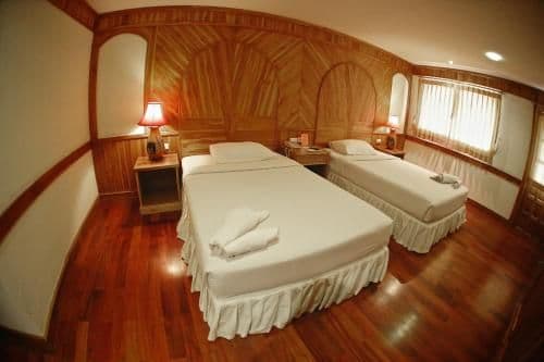 Standard Twin Room
