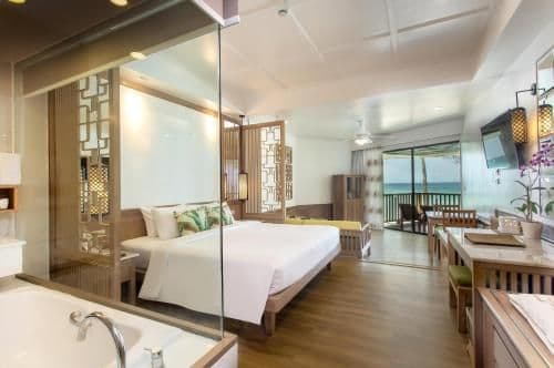 JUNIOR SUITE OCEAN FRONT