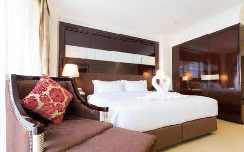 Deluxe King Room