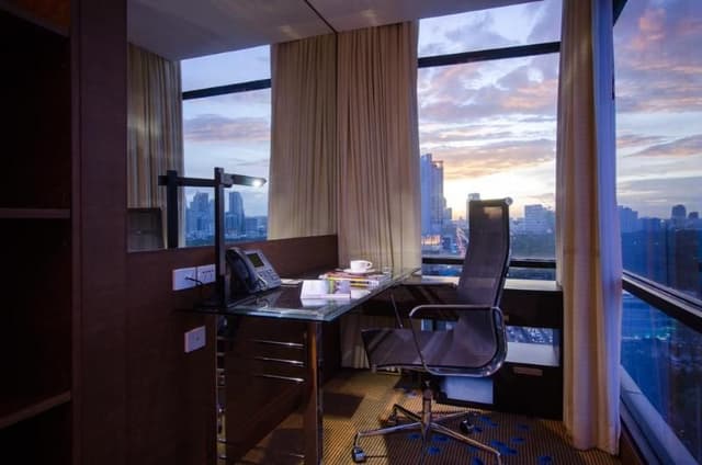 JUNIOR SUITE STANDARD