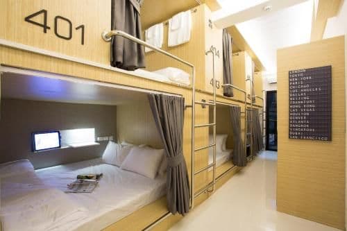 Double Bed in Mixed Dormitory Room