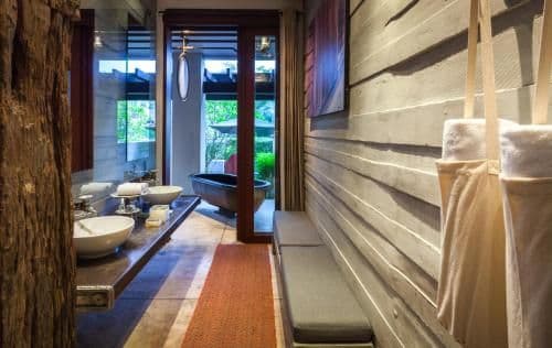 Private Pool Suite
