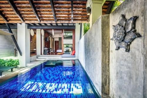 Private Pool Suite