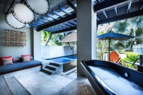 Private Pool Suite