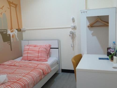 Deluxe Single Room