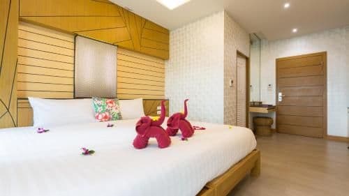 Deluxe Double or Twin Room with Sea View