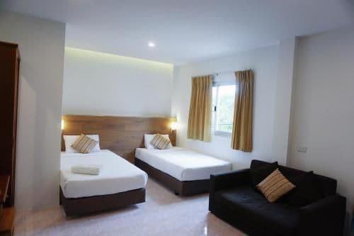 Standard Twin Room