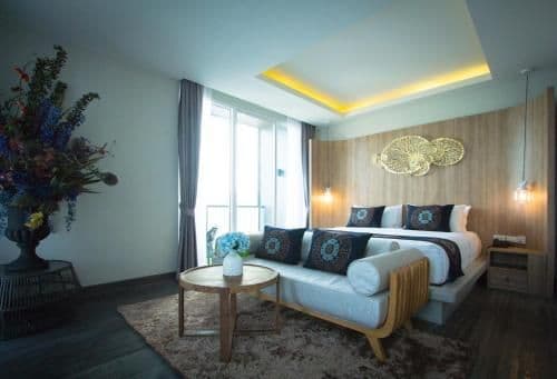 Deluxe Suite with Sea View