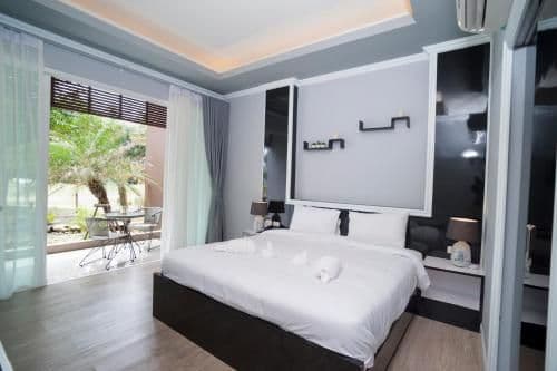 Standard Double Room with Balcony