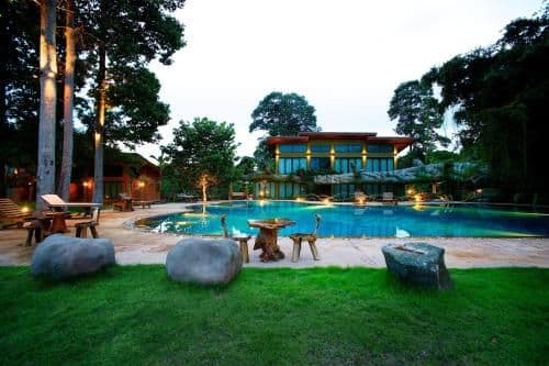 Deluxe Double Room with Pool View
