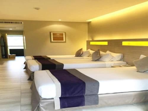 Triple Room