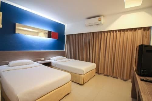 Deluxe Twin Room