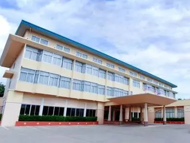 โรงแรมชุมพร การ์เดนส์