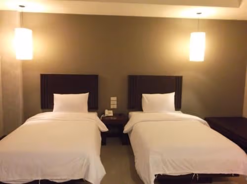 Deluxe Twin Room (Building)