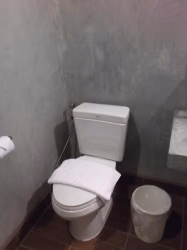 Deluxe Twin Room (Building)
