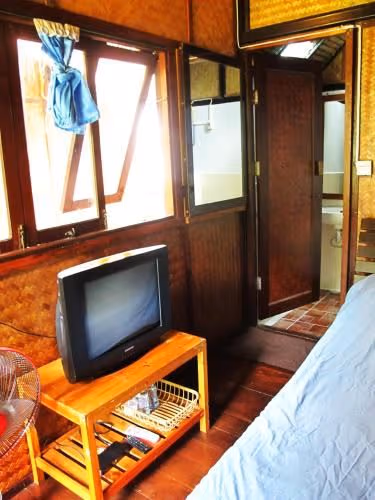 Triple Room with Private Bathroom