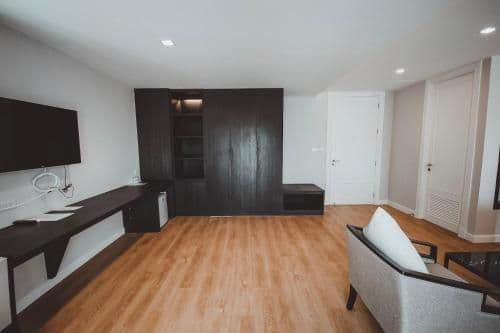 Standard Suite