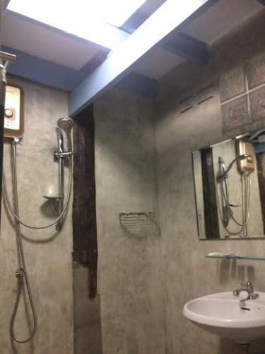 Twin Room with Private Bathroom