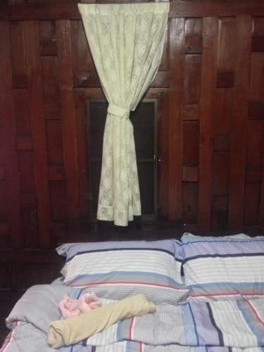 Queen Room with Private Bathroom