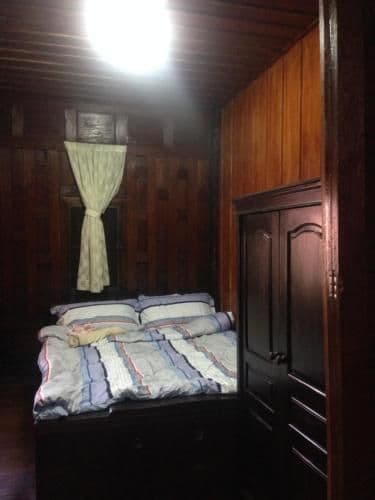 Queen Room with Private Bathroom