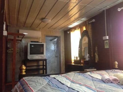 King Room with Private Bathroom
