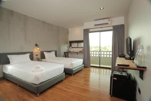 Superior Twin Room