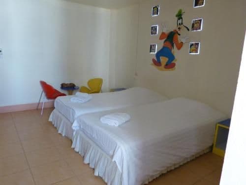 Standard Twin Room