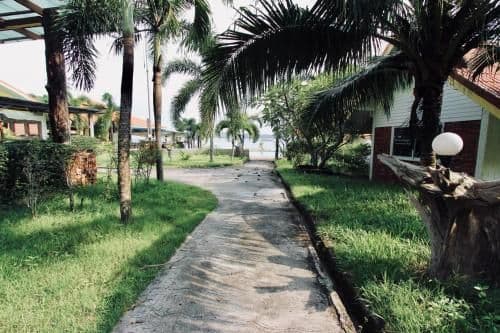 Deluxe Bungalow with Garden View