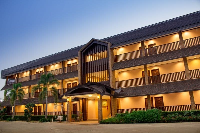 โรงแรมเอยู เพลซ