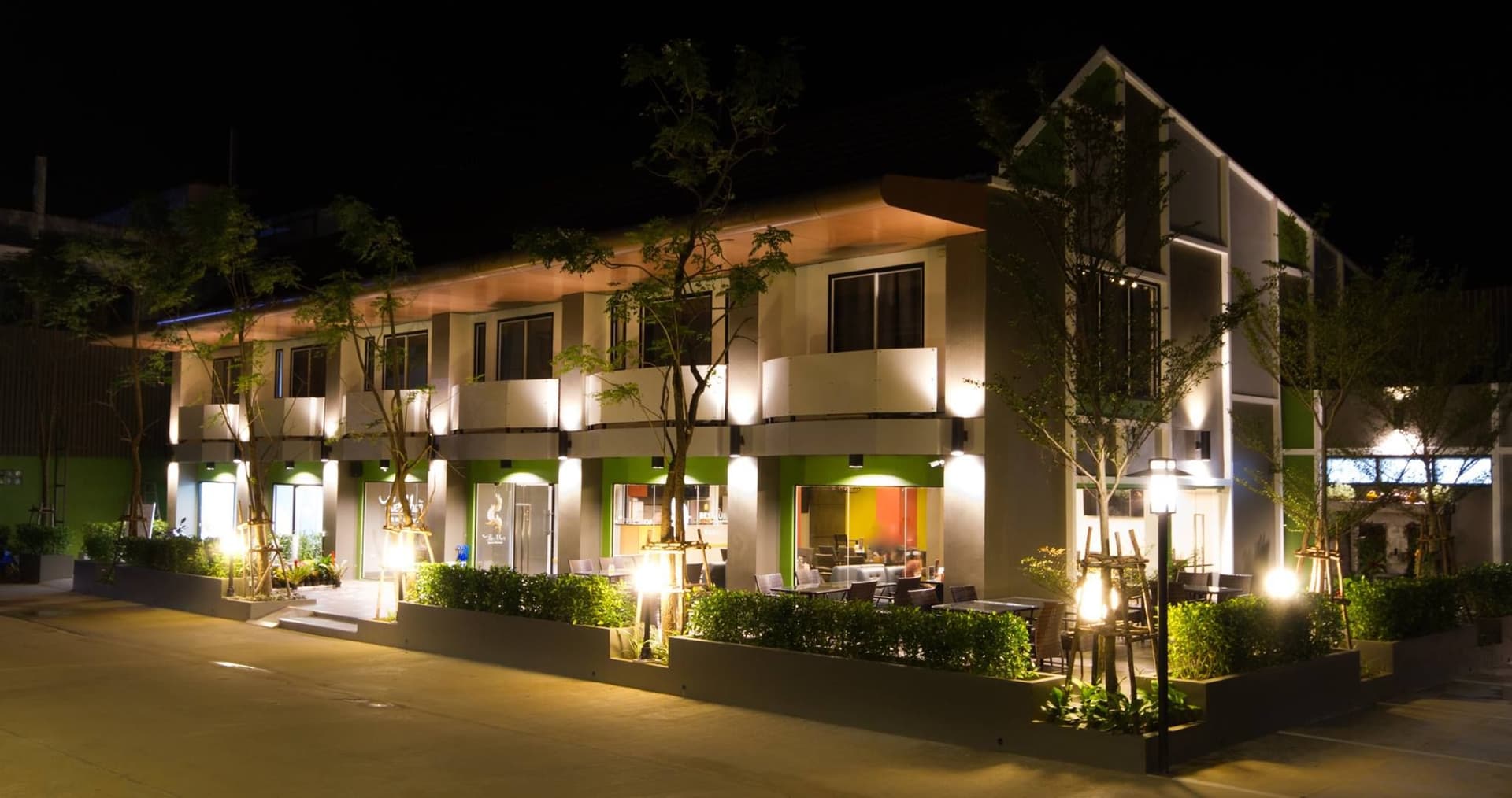 เบสทินี่ โฮเต็ล แอนด์ เรสเทอรองต์ เพชรบูรณ์ เบสทินี่ โฮเต็ล แอนด์ เรสเทอรองต์ เพชรบูรณ์