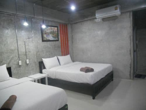 Classic Triple Room