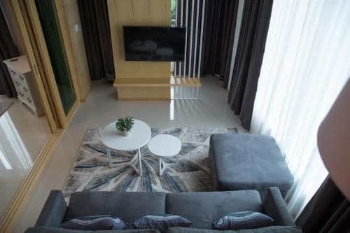 Deluxe King Suite