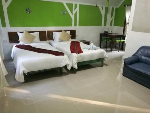 Deluxe King Room